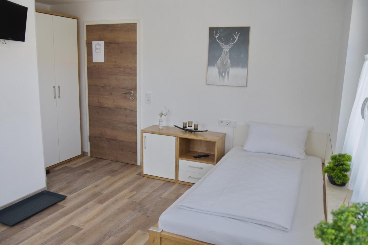 Hotel Boardinghouse Jungwirth-Wohnzeit Demling Esterno foto